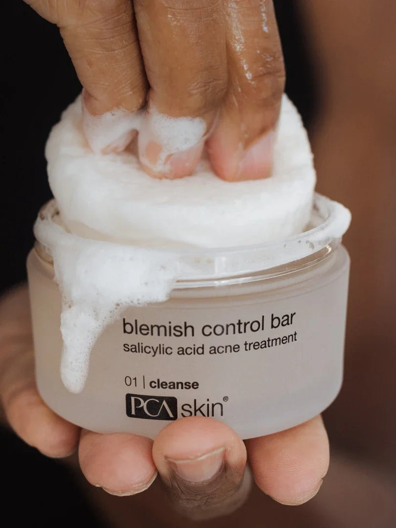 غسول مخصص للبشرة الدهنية والمعرضة لحب الشباب 90gm Blemish Control Bar