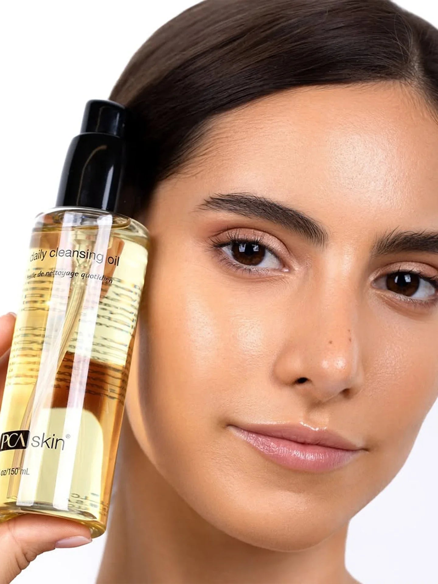 غسول زيتي للاستخدام اليومي Daily Cleansing Oil