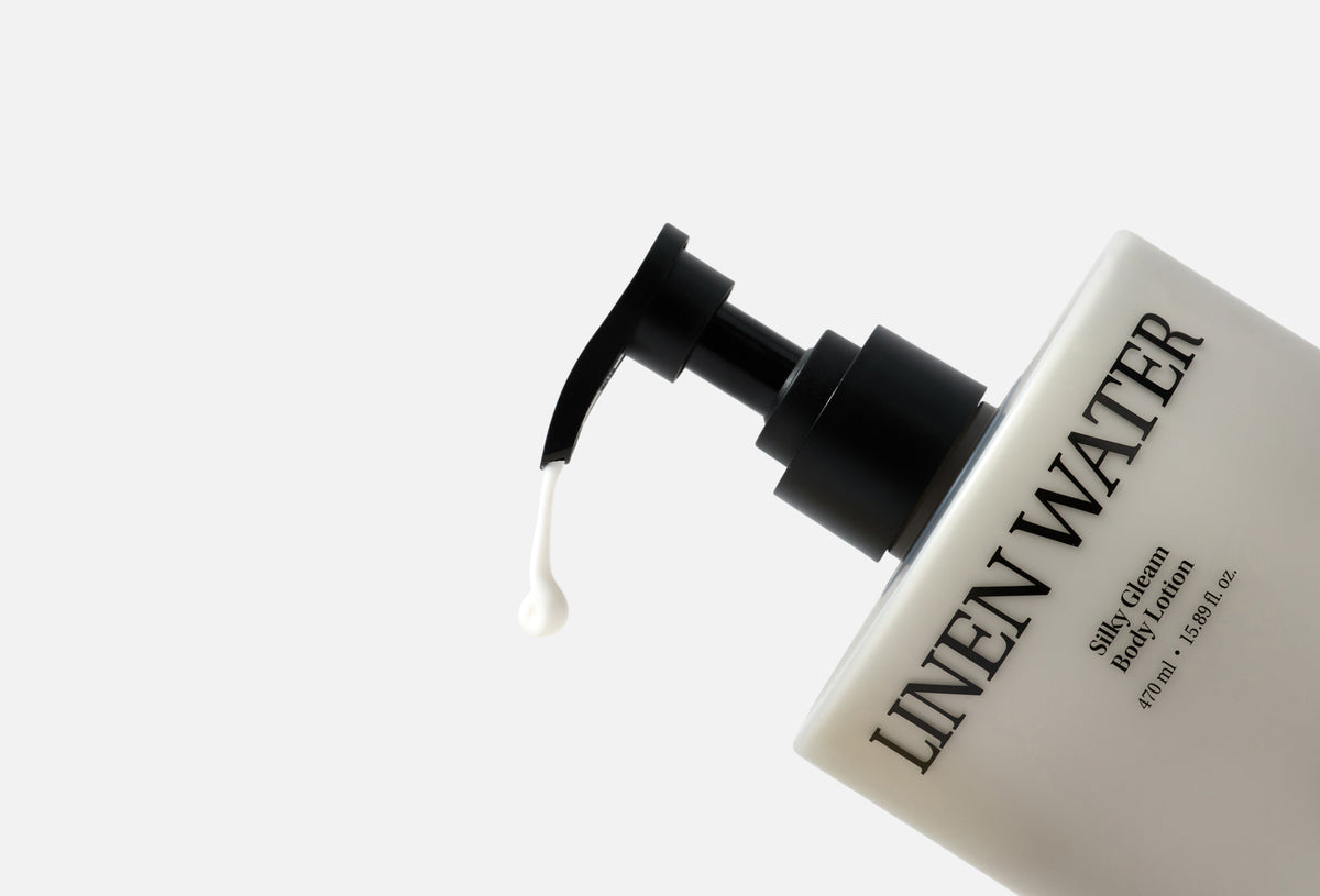 Moist Gleam Body Lotion Linen Water 470ml - لوشن جسم مرطب ولامع – لينين ووتر 470 مل