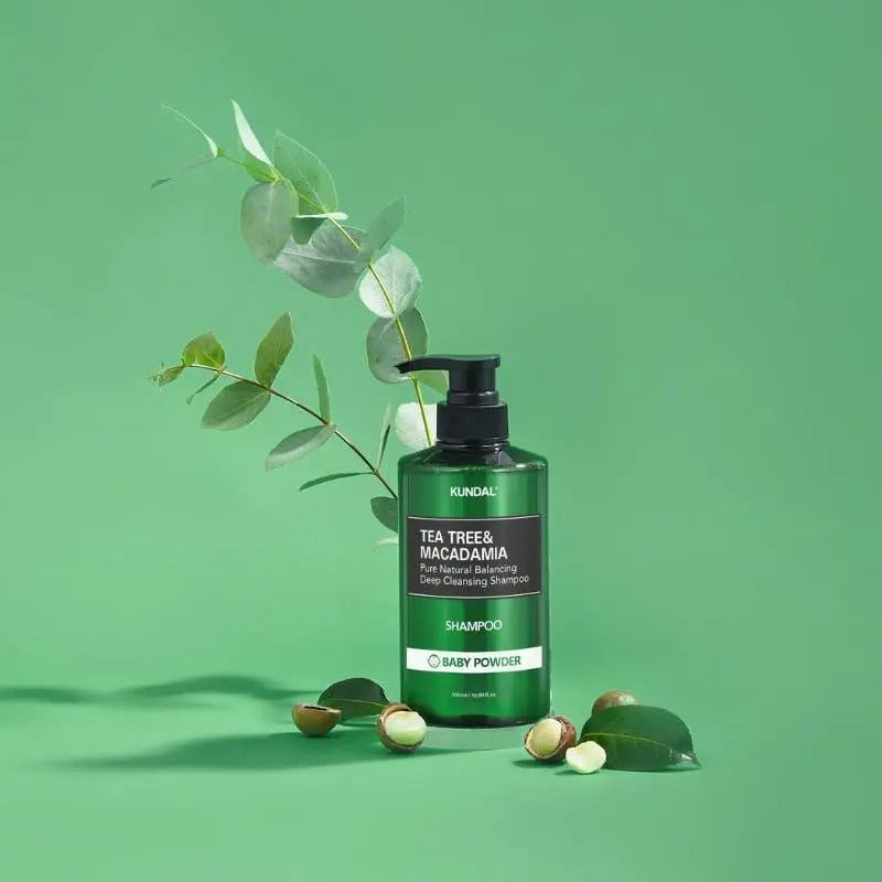 TEA TREE & MACADAMIA DEEP CLEANSING SHAMPOO BABY POWDER 500ml - شامبو التنظيف العميق بشجرة الشاي والمكاديميا – بيبي باودر 500 مل