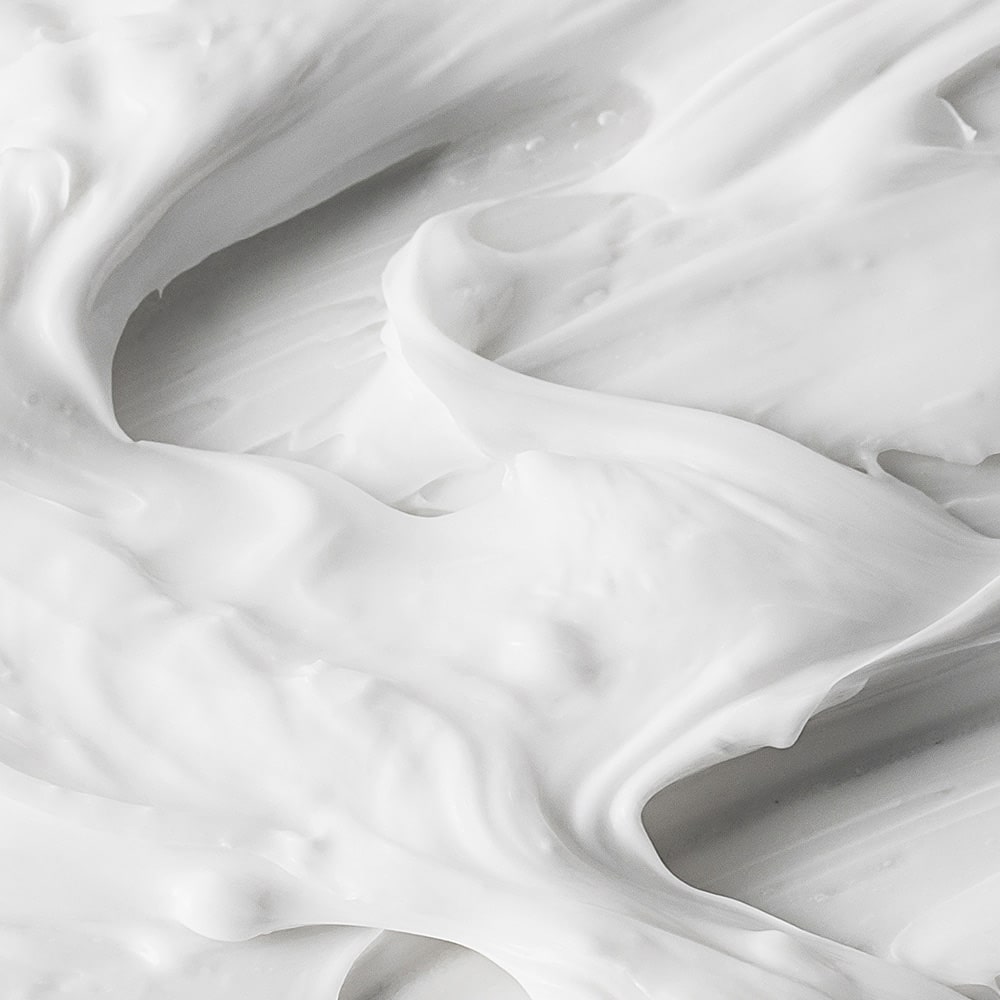 SILKY & BUTTUERY HAND CREAM VANILLA WAVE 50ml - كريم يدين سيلكي آند باتري – فانيلا ويف 50 مل