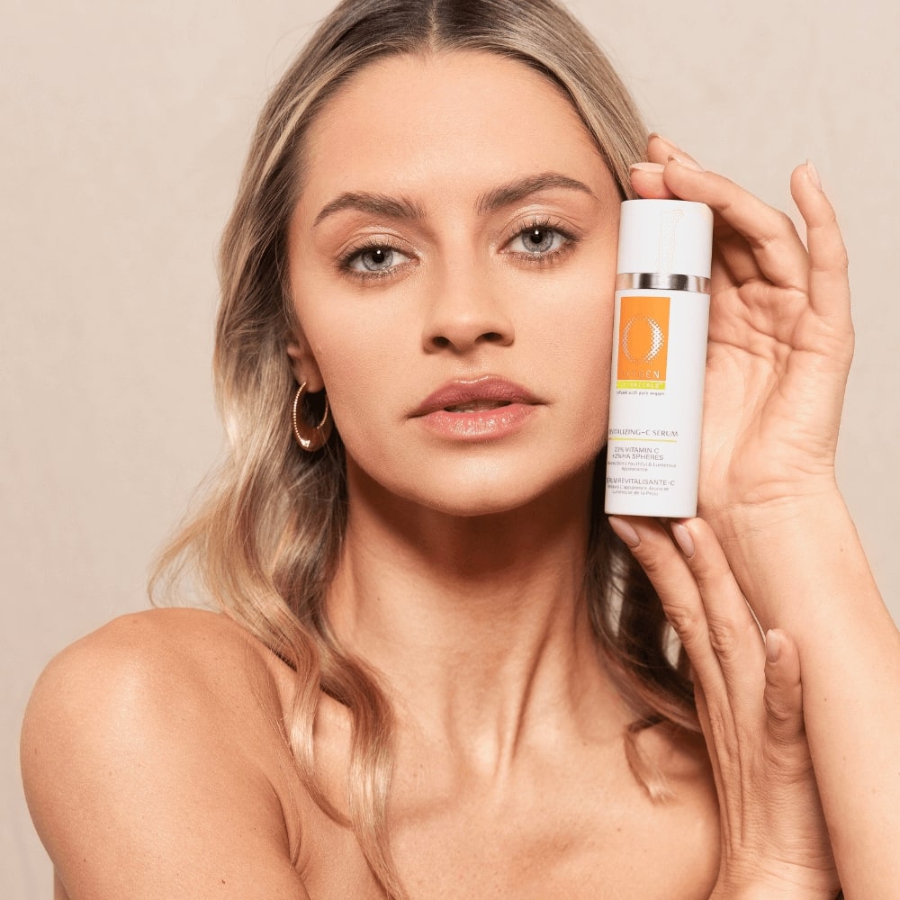 Revitalizing Cserum 23%Vitamin C 2%HASpheres - سيروم فيتامين C منشّط بتركيز 23% مع 2% كرات حمض الهيالورونيك ٣٠ مل