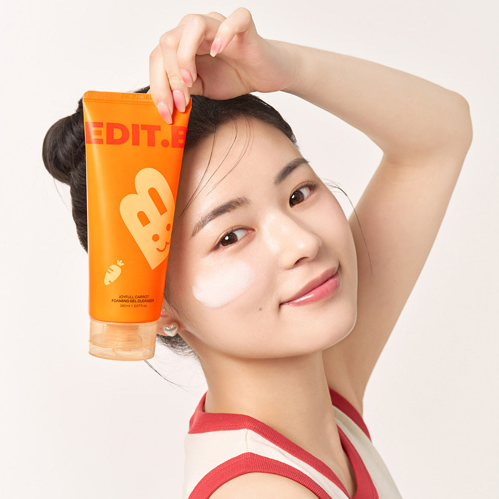 JOYFULL CARROT FOAMING GEL CLEANSER 150ml - غسول الوجه الرغوي بالجزر جويوفول 150 مل